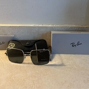 Ray-Ban Silver Frame Sunglasses with Black Lenses